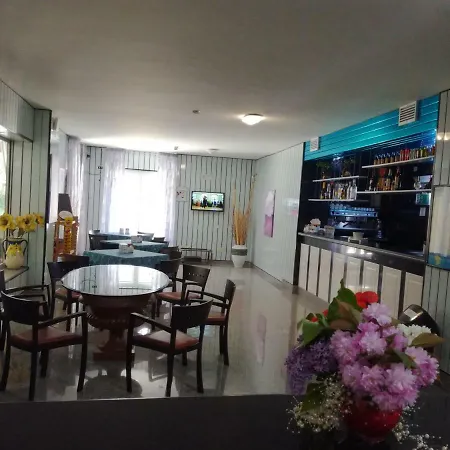 Parco Pollino Rhp فندق فيدجانيلو